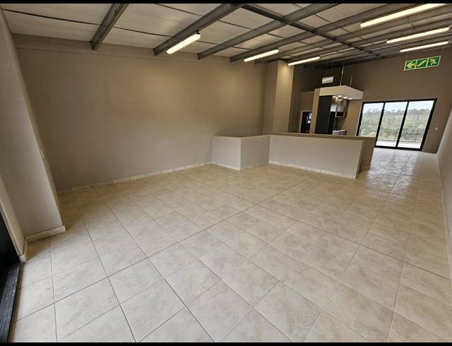 179M² WAREHOUSE TO LET IN MOREHILL